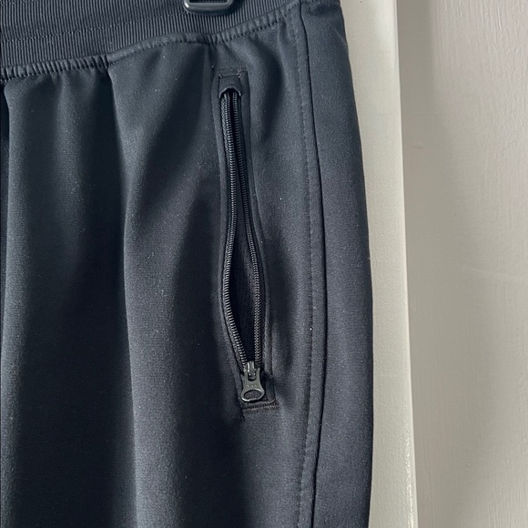 Under Armour Black Athletic Joggers - Picture 4 of 5
